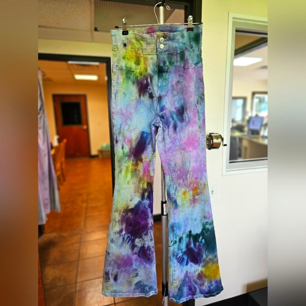 Recycled Riot ice dyed Jayde Jeans